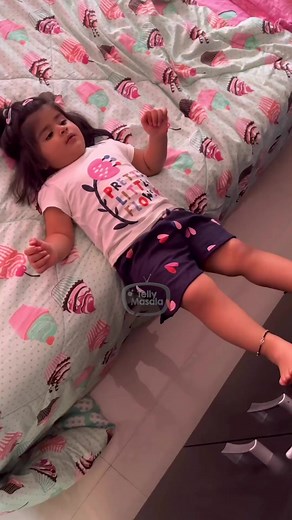 Rajeev Meet Ziana | Cute Masti | Telly Masala