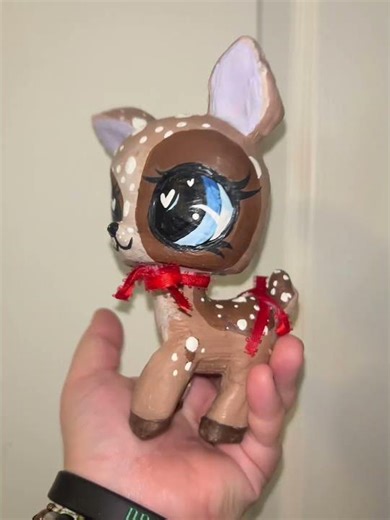 Not my best work but I made it on my old printer so #lps #lpsdeer #ooak #giantanimal