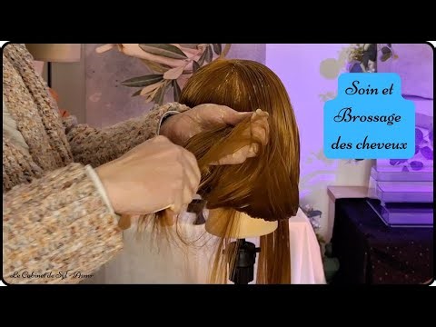 ASMR FR - Soin et brossage des cheveux (chuchotement)