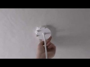 Applying Lining Paper To Ceiling / Cutting Around Pendant Light Fitting