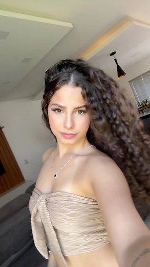 Julya Maciel | 😵‍💫😵‍💫 | Instagram