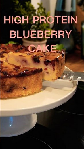 The Lemon Blueberry Cake That Keeps My Trainer Happy. Recipe linked in my bio