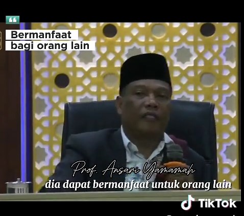Menjadi Diri yang Bermanfaat untuk Orang Lain