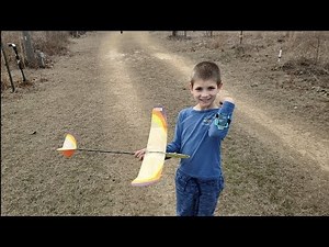 Caleb and Paul Finn fly free flight hand launched gliders!