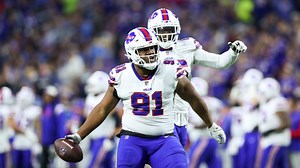 Ed Oliver frees football from Jamaal Williams for Bills' fumble recovery