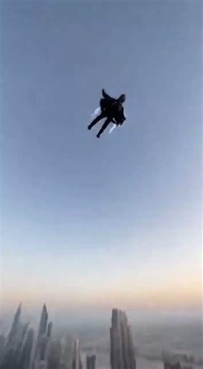 Dubai's New JetPack Flying Machine 🚀