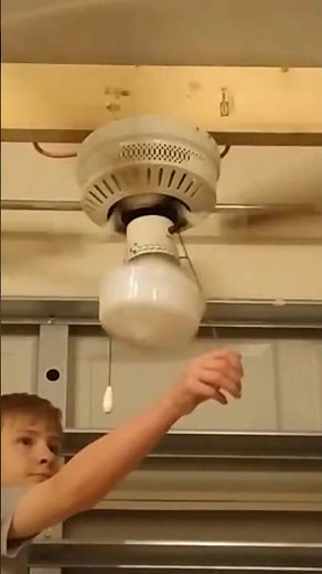 Ceiling fan fail #290