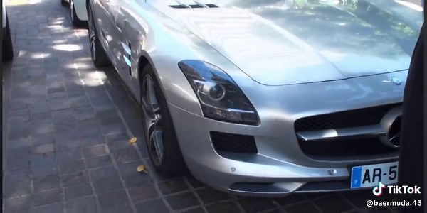 Monaco Car Showcase: Nostalgia for Lamborghini and Ferrari