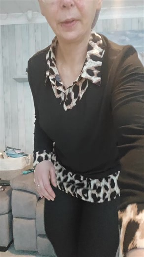 Review of a Versatile Attached Top in Leopard Print