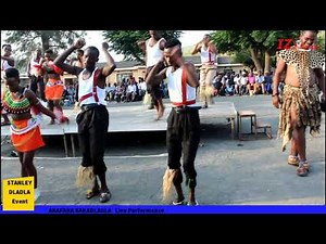 Abafana bakaDladla bagila imanga kulonyaka | Live performance "uKhiye"