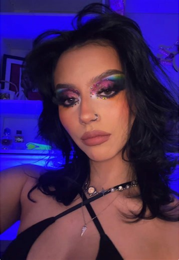 Creative Eye Makeup Looks with Glitter and Rhinestones