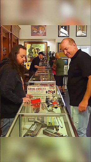 This man sell 1960s lotus F-1 toy race car | Pawn Stars US