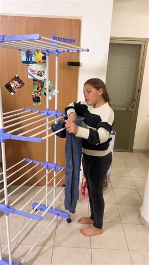 How to Use a Collapsible Drying Rack Effectively