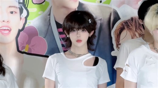 再战抓老娘！04男大路演少女时代《catch me if you can》Tiffany位