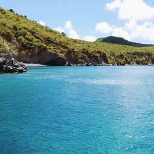 Nevis is a beautiful island waiting to be discovered. There are many ways to explore it by yourself or you can enlist the help of one of the many excellent guides. | Nevis Naturally