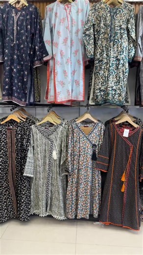 Stylish Ladies' Suit Collection Insights