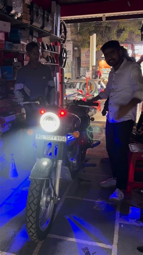 Crazy Delhi Vlog on Instagram: "Modify New Bullet 350 😱 #bulletlovers #bulletride #standard350 #reels #virelvideo #likes #royalenfield #reelitfeelit #trending #trendingreels #instagood #fyp #rd350handle #rd350handlebar #standard350 #standard350modified #bulletmodification #bulletseat #insta #good #bullet350 #bulletstandard350 #standard350 #chrome #bulletes #bullet350es #classic350 #g2 #g2army #modified #vinatge #reels"
