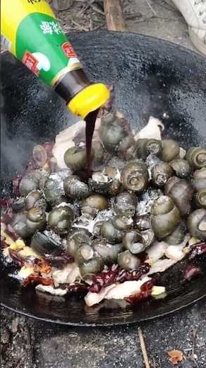 Apple snail: A simple and delicious dish 🐌 #cooking #applesnail