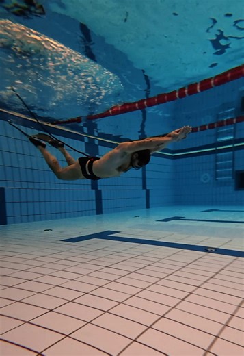 Humans vs Fish: A Fishing Challenge