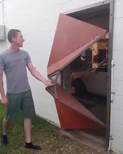 196K views · 435 reactions | Kinetic door by Warwick Turway  | ARCFLY Video | Facebook