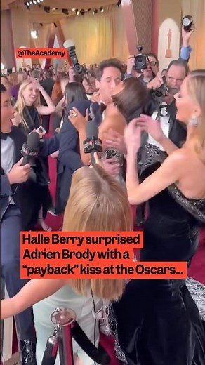 Halle Berry and Adrien Brody recreate 2003 Oscars kiss