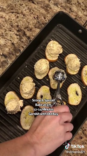 Delicious Crab Canapes Recipe for Easy Party Appetizers