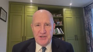 Tories say PM's position 'untenable' as chief of staff quits