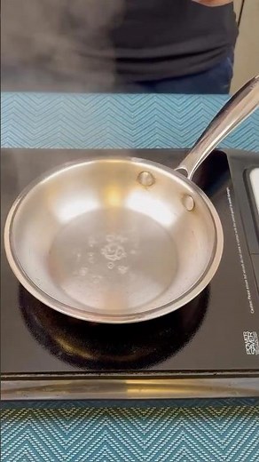 How to make your Stainless Steel Pan NONSTICK | No food sticking #cookinghacks #kitchentips #shorts