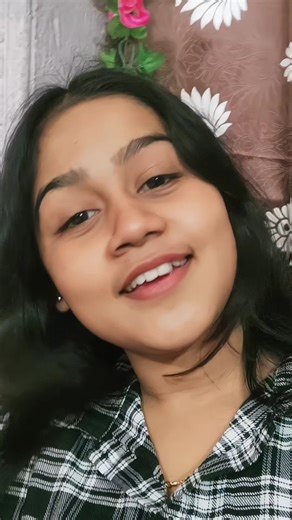 pakhi Biswas on Instagram: "মরবো বলে ঝাঁপ দিয়েছি 😒❤️‍🩹#viral #trending #reels #reelsinstagram #lovestory"