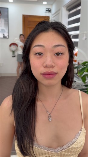 Achieve Natural Looking Eyebrows with Hyperrealism