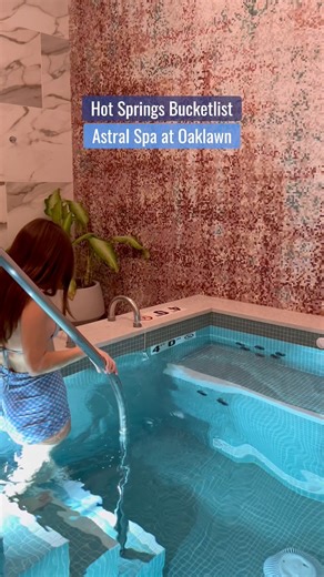 ✔️📝 Indulge in the ultimate luxury retreat with a visit to the Astral Spa at Oaklawn, a distinguished Forbes 4-star rated sanctuary right here in Hot Springs, Arkansas! #HotSpringsBucketlist 🛁 This isn’t just a spa day, it’s a full sensory experience where you can reset in the needle showers, lounge in the infrared saunas, soak in the vitality pools, or book a signature spa treatment. Whether you’re a local or visiting for the weekend, checking off a visit to Astral Spa ensures a level of pamp