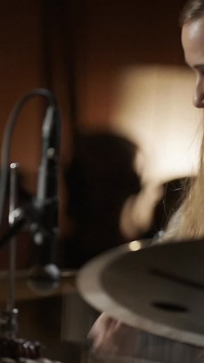 Back by popular demand! 🔥 The Anika Nilles – Studio Live Session vinyl, previously sold out, is now available for pre-order as a Second Press! 180g black vinyl • numbered • limited edition Don’t miss it — secure your copy now in our online store! | LITTLE BIG BEAT STUDIOS