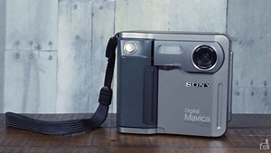 Revisiting the Mavica, Sony's 1997 floppy disk digital camera