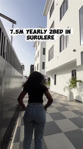 2 bedroom in Surulere Rent : 7.5m & 7m annually Note: 2 years rent is expected Caution: 1m Service charge: 2m Legal: 750 & 700 respectively Commission: 750 & 700 respectively Hit me up if this the kind of property you love.
