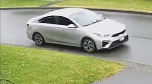 Burnaby RCMP has released CCTV footage of a suspect vehicle believed to be involved in a shooting that happened July 4 in the area of Patterson Avenue and Hurst Street. Read more: https://globalnews.ca/news/8976027/burnaby-rcmp-footage-suspect-vehicle-july-shooting/ | Global BC