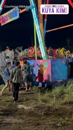 241K views · 1.6K reactions | ISANG RIDE SA PERYAHAN, BIGLANG NAGKAABERYA?! Paano kung ang masayang rides ay mauwi bigla sa trahedya? Ang frisbee ride kasi na ito mula sa Tagbilaran City, Bohol ay biglang nasira habang umaandar! Ano nga ba ang nangyari sa mga nakasakay? Ligtas nga ba sila? Abangan ang kuwento sa likod ng mga viral na video na ito ngayong Sabado kasama si Kuya Kim sa #DamiMongAlamKuyaKim, 10:45 AM sa GMA Network. | GMA Public Affairs | Facebook