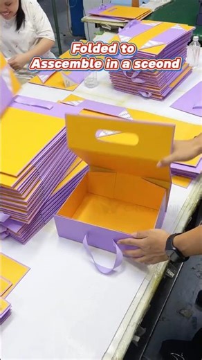 Break away from the monotony of conventional packaging with customized #foldingbox .