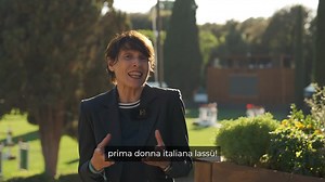 L’Everest e Manuela Di Centa. A Piazza di Siena Manuela ricorda l’impresa di 21 anni fa, quando raggiunse la vetta della montagna più alta del mondo. 🏔️ #piazzadisiena | Sport e Salute