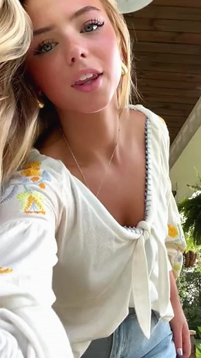 Bikini Babes Dance Compilation