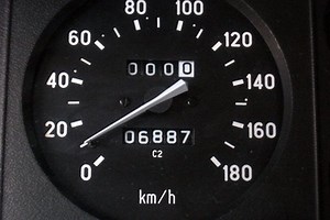 How to Properly Lubricate a New Speedometer Cable