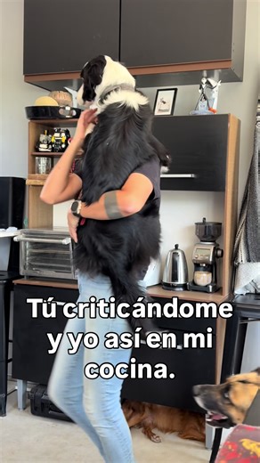 Videos de Andrea Ra y La manada mortal (@atletamortal) con “Cumbia Buena - Grupo La Cumbia”