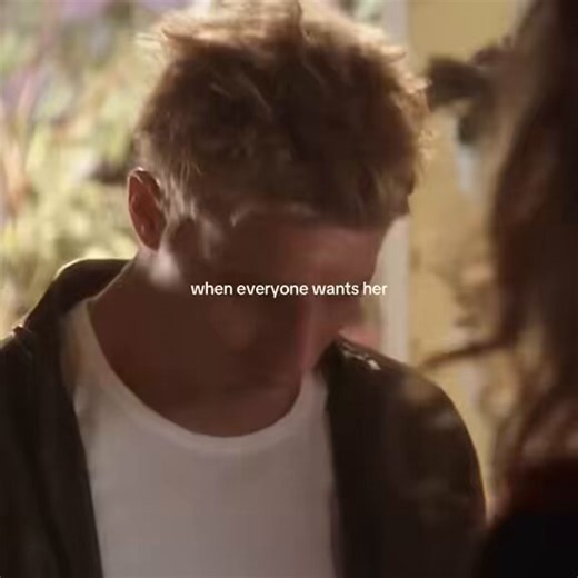 to think that if bruce wayne was in smallville i would’ve had to had him in the list too🙂‍↕️