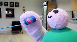 So Drink More Glurp is 25% off on Steam and our Alien intern couldn't be more excited!! yogsca.st/drinkmoreglurp | The Yogscast