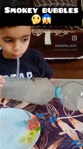 Smokey bubbles 🤔😱 science ya magic #kidseducation #experimentforkids #scienceexperiment #trending