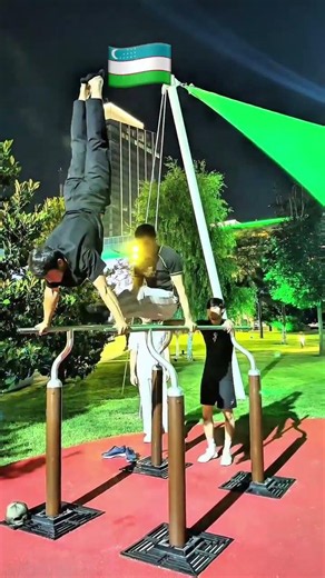 Impossible Handstand Balance 💪🔥 #ShortsInsane Calisthenics Skills at Night 🌙💥Unbelievable Handstan