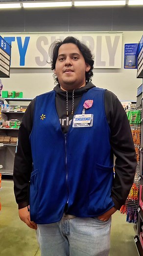 Insights on Working at Walmart: Pay and Best Deli Meals