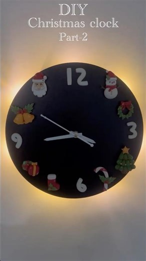Christmas theme based wall-clock #diy#clay#christmas#viral#craft#trending#cute#watch#easy#art#shorts
