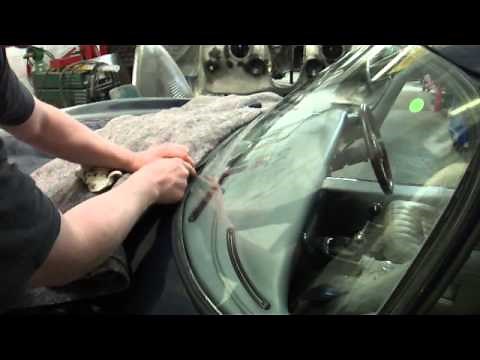 Series 2 2+2 E type jag windscreen fitting