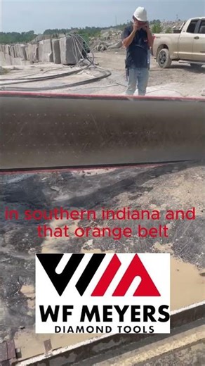 Quarry saw cutting in limestone