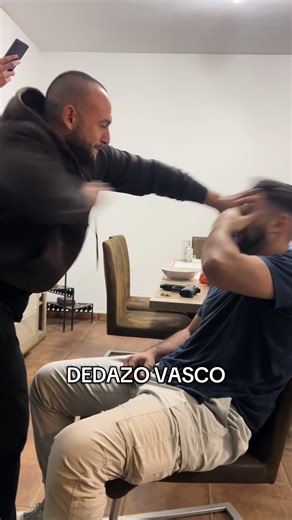 Descubre el poder del dedo en acción